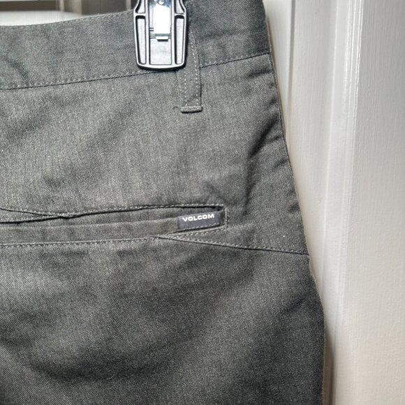 Volcom Shorts - Picture 5 of 5